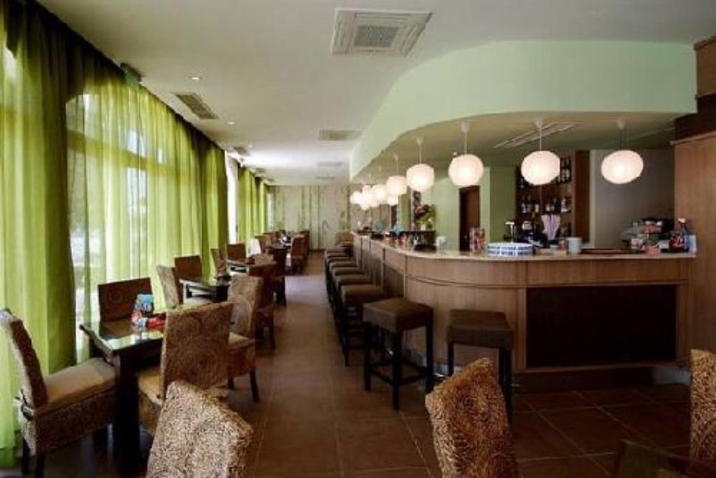 Royal Sun - Sunny Cove Apartment Sluneční pobřeží Exteriér fotografie