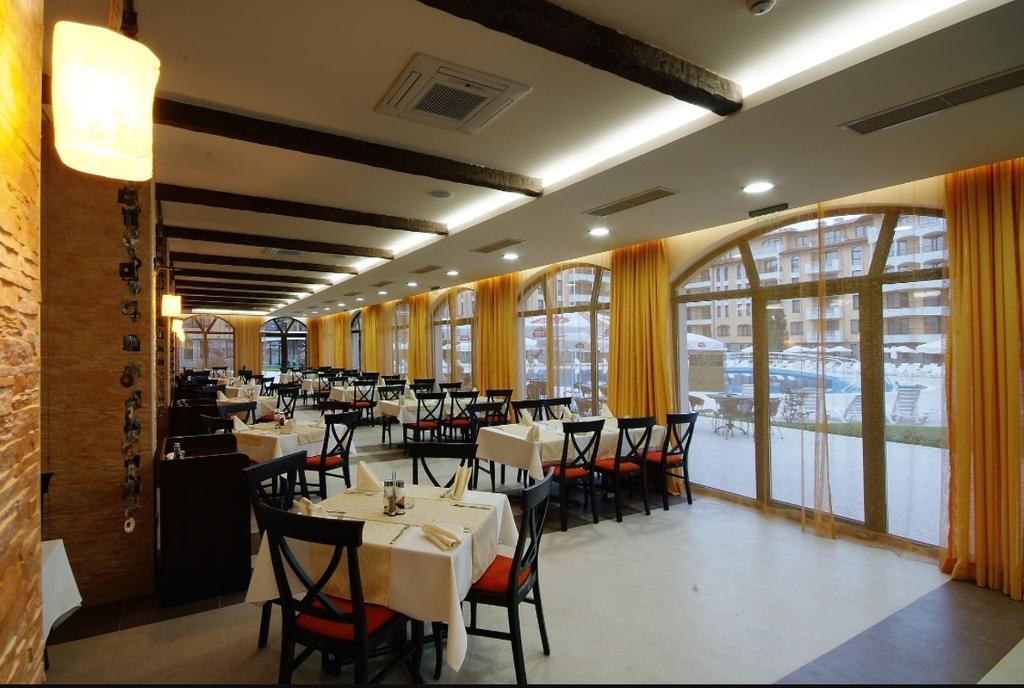 Royal Sun - Sunny Cove Apartment Sluneční pobřeží Exteriér fotografie