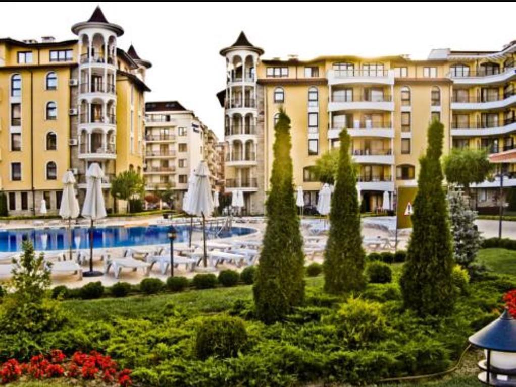 Royal Sun - Sunny Cove Apartment Sluneční pobřeží Exteriér fotografie