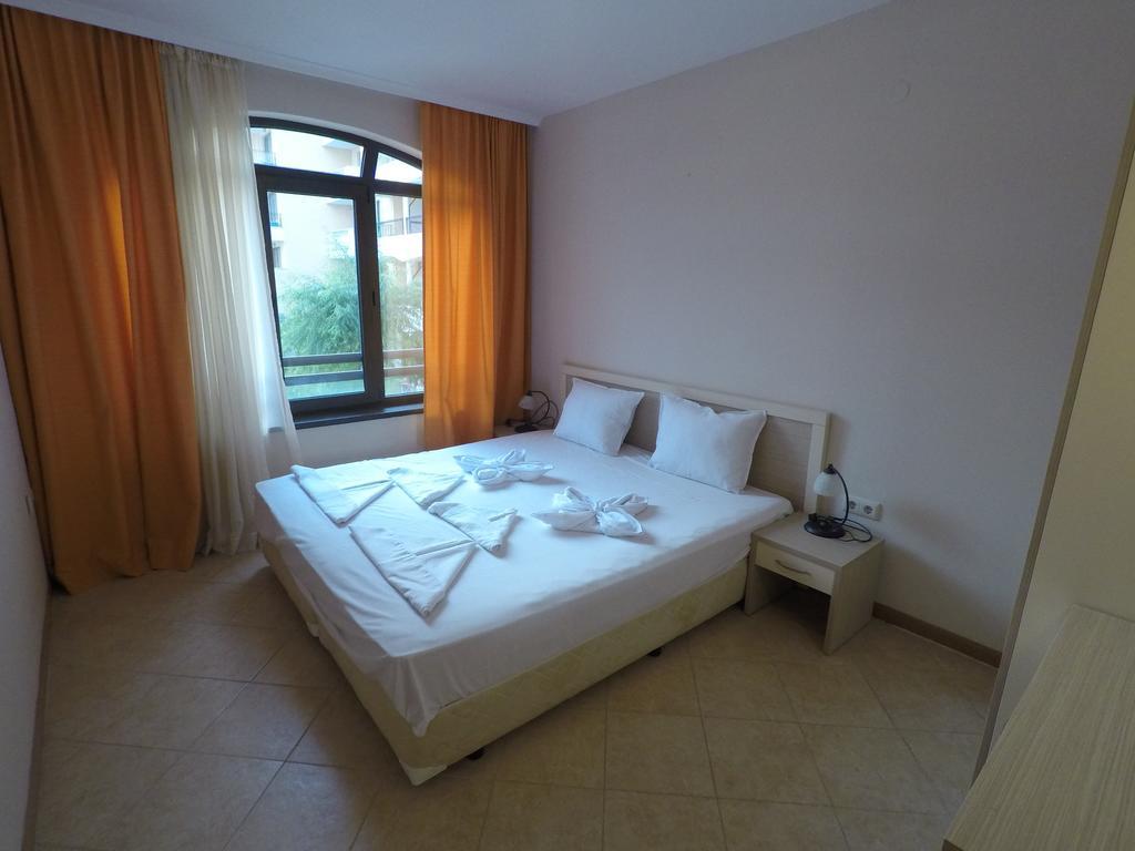 Royal Sun - Sunny Cove Apartment Sluneční pobřeží Exteriér fotografie